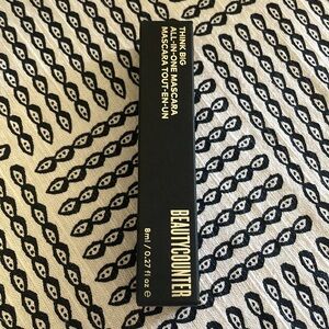 New in box beauty counter think big mascara